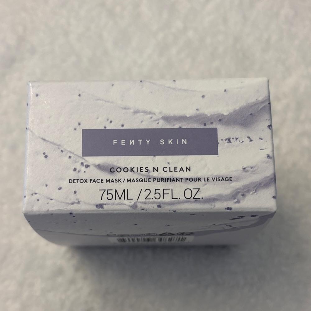 Fenty Beauty Cookies N Clean Detox Mask - White and Gray